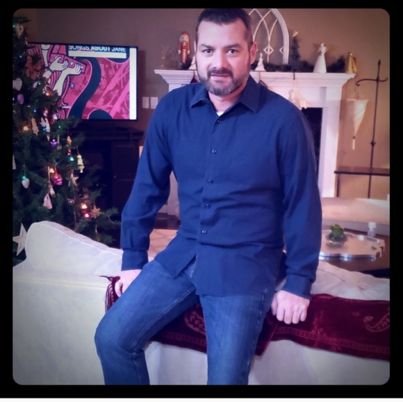 Mens button up dress shirt - Picture 2 of 5